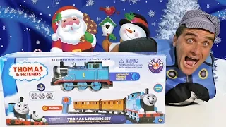Thomas & Friends Christmas Tree Train ! || Toy Review || Konas2002