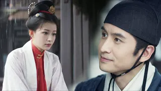 The domineering prince remembers Cinderella's shoe size and changes her shoes sweetly！#ZhangYunlong
