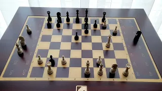 Alexander Alekhine v Nickolay Grigoriev 1915 Moscow chess tournament The Five Queens game
