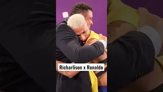 Richarlison teaching Ronaldo the new Brazilian dance step ☺️
