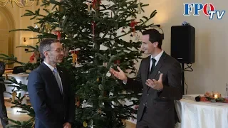 Innenminister Herbert Kickl bekommt Christbaum aus seiner Heimat Kärnten!