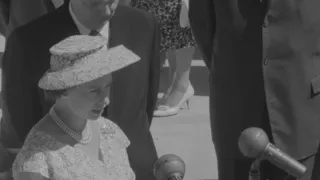 Rare footage shows Queen Elizabeth II's only visit to Chicago