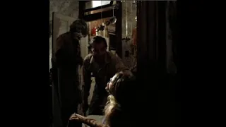 Get back in there! ( Texas Chainsaw Massacre 1974 )