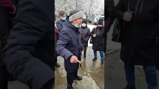 Митинг в Алматы, народ собрался в память Жанбулата Аггадила