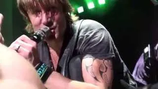 Keith Urban - Somebody Like You - Part 1 - Raise 'Em Up Tour 2014