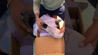 Xiaomi running shoes 4 unboxing @xiaomishoes