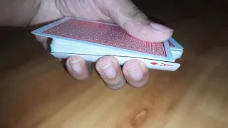 LEARN TO DEAL OFF THE BOTTOM! (Strike bottoms)(card magic/trick tutorial)