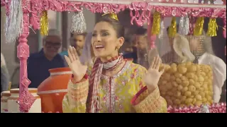 Gol gappay wali ae ,Ayeza khan and Ali Xeeshan Fashion Compaign II ayeza khan in gol gappay wali ae