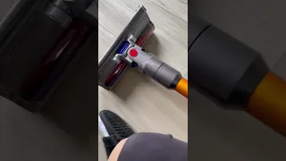 Dyson V8 absolute making clicking grinding noise. PLEASE HELP ME FIX IN COMMENTS