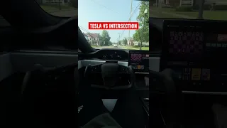 Tesla Autopilot BARRELS THROUGH INTERSECTION  😳