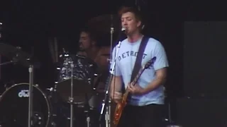 Queens of the Stone Age w/ Dave Grohl @ Fuji Rock Festival (2002) - Full concert