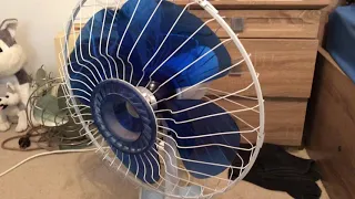 16” Toshiba desk fan