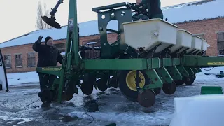 John Deere 1780 з рідкими добривами, система внесення РКД