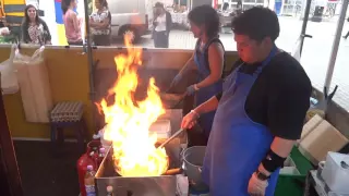 Asian Street Food: Pad Thai, Noodles & Cashew Nut Chicken Stir Fry at Khon Thai Swiss Cottage London