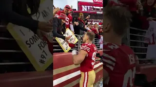 49ers Nick Bosa Signs An Autograph For A Kid #shorts