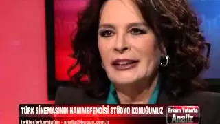 hülya_koçyiği gençliğindeki  ediz hun ile evlenecekti iddisını yanıtladı.