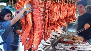 Non-stop Selling! DELICIOUS Grilled Duck, Pork Ribs, Fish & More - BEST Cambodian Street Food