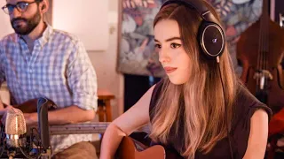 singing "toxic" by britney spears live on twitch