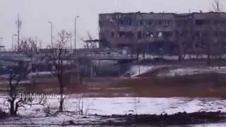 Аэропорт Донецк  позиции ДНР под обстрелом   Donetsk airport  position militias under fire  Украина