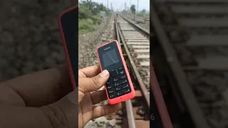 Train 🚂 vs Nokia phone 📱📱 what 😱 happened next....?