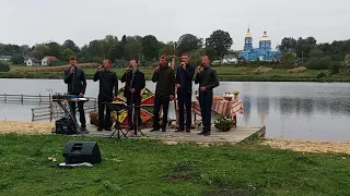 Через піски пустині в Єрусалим іду