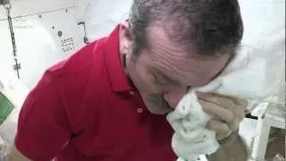 Tears in Space (Don't FalI)