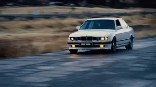 BMW E32 750il v12 6 speed acceleration and drifting action