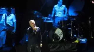 Morrissey - I'm Not A Man Live @ Hammersmith Apollo