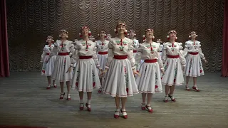 Калина - символ України, одна із візитівок ансамблю "Радість", м.Вінниця,https://radistdance.com.ua/