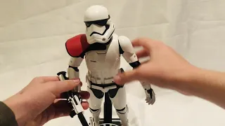 Star Wars Hot Toys 1/6th scale First Order Storm Trooper Officer review.