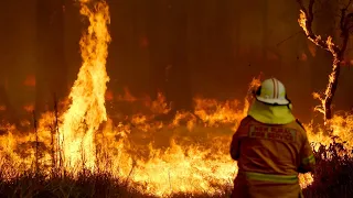 EXPLAINER: What’s causing Australia’s bushfires?