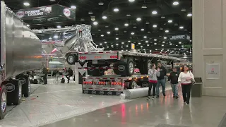 Mid-America Trucking Show underway at Kentucky Expo Center