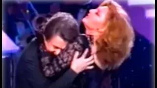 Rocio Jurado y Raphael "Como yo te amo" en "La Gran Noche de Raphael". 1999 viva-raphael.com