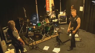 Kirk Hammett and Lars Ulrich have a HEATED WORD EXCHANGE ... goes wrong (METALLICA)