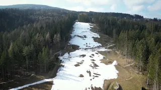 Rekordtemperaturen in Skigebieten: Wie reagieren Liftbetreiber auf den Klimawandel?