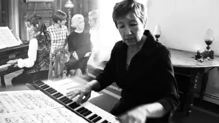 Le Diable par la queue (thème de piano), musique de Georges Delerue. Piano: Claire Delerue