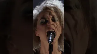 St Vincent performs Lithium with Nirvana at the 2014 Rock & Roll Hall of Fame Induction Ceremony