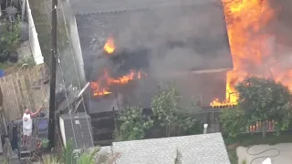 Large fire destroys Torrance home