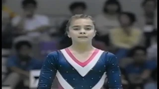 Top 4 most unique floor routines