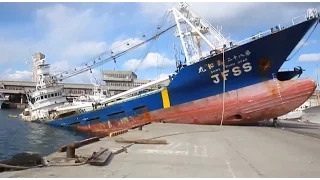 Ship Crash Compilation