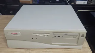 Olivetti 486 M4 disguised in Compaq Deskpro retro pc playing retrogames