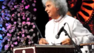 Santoor, Raag: Chandrakauns, type 1,  by Pundit Shiv Kumar Sharma