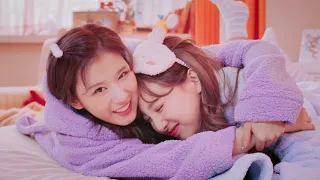 Twice Nayeon and Sana funny moments