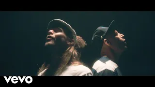 Sportfreunde Stiller - Rebellenherz (Titelsong zu WOCHENENDREBELLEN - Offizielles Video)