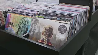 Vinyl records making a comeback