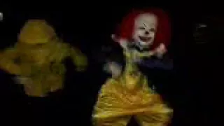Pennywise and Georgie dance