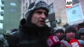 As talks between Klitschko and President falter, protesters search for leadership