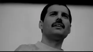 Freddie Mercury and Michael Jackson   There Must Be More to Life Than This Video Clip Golden Duet
