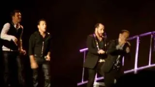 Backstreet Boys - Everybody (Backstreet's Back) (Live @ Molson Amphitheatre, Toronto. 8/14/10)