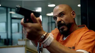 Cuchillo Escapes From Prison - S.W.A.T 1x02